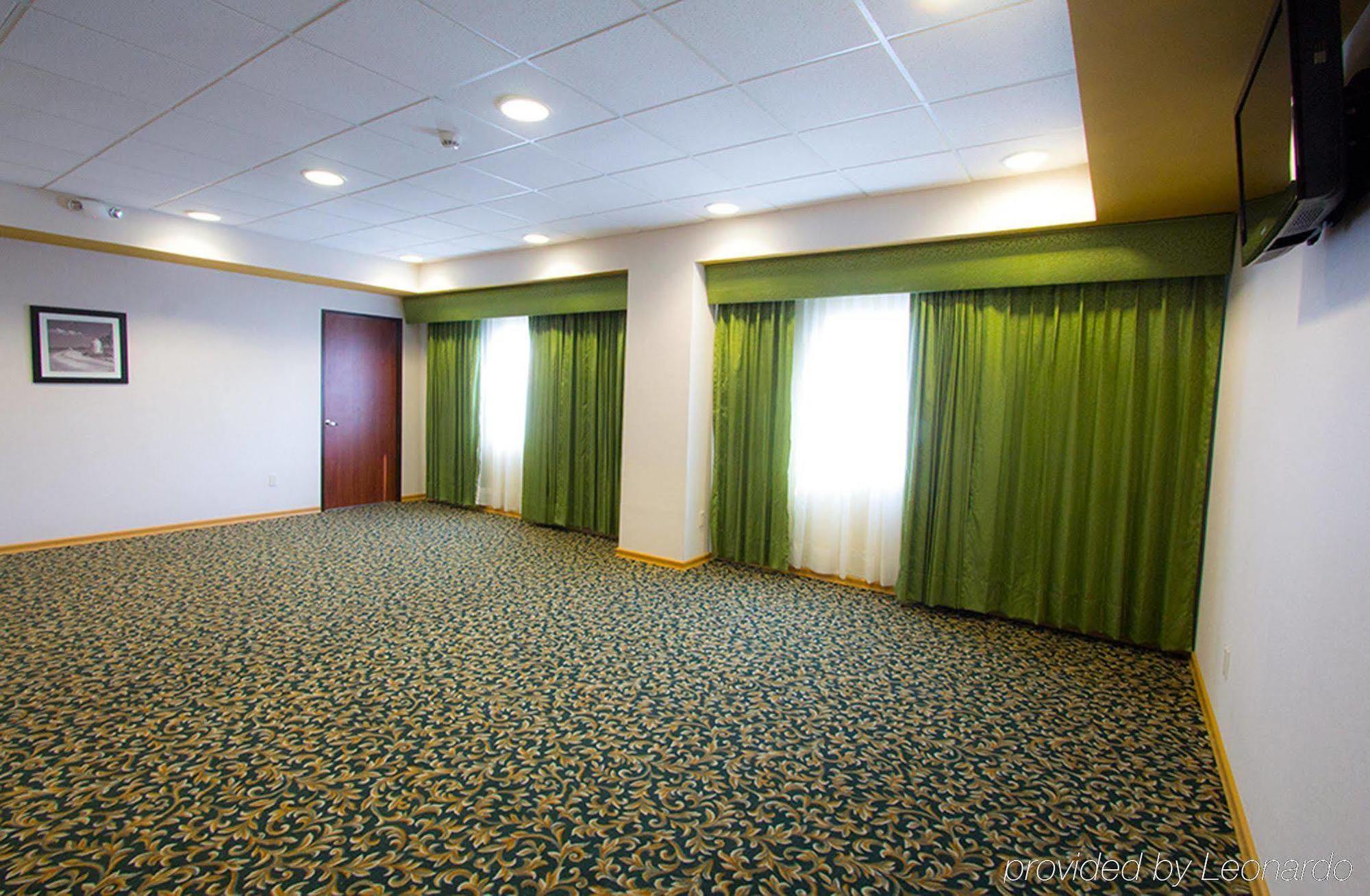 Hampton By Hilton San Juan Del Rio Hotel Exterior photo